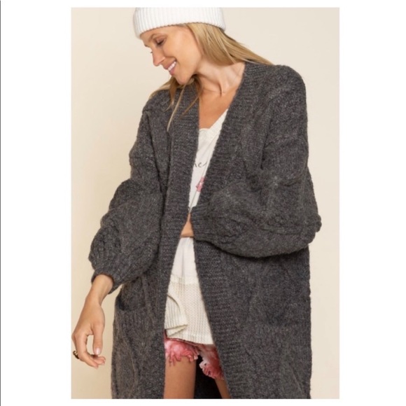 POL brand cardigan, get fall ready! 🍁🍂 - Picture 4 of 6